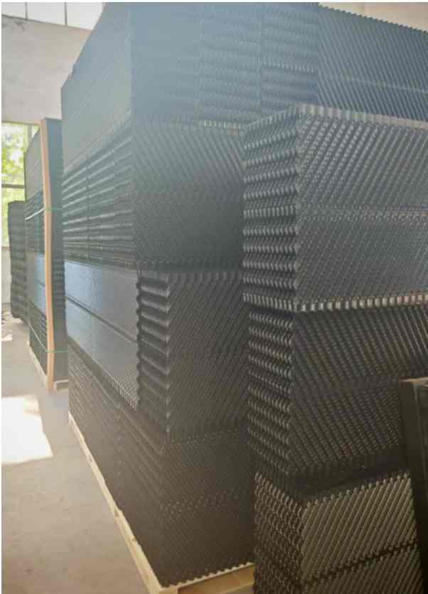 闭式冷却塔填料更换