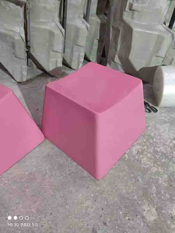 玻璃钢雕塑的制作流程